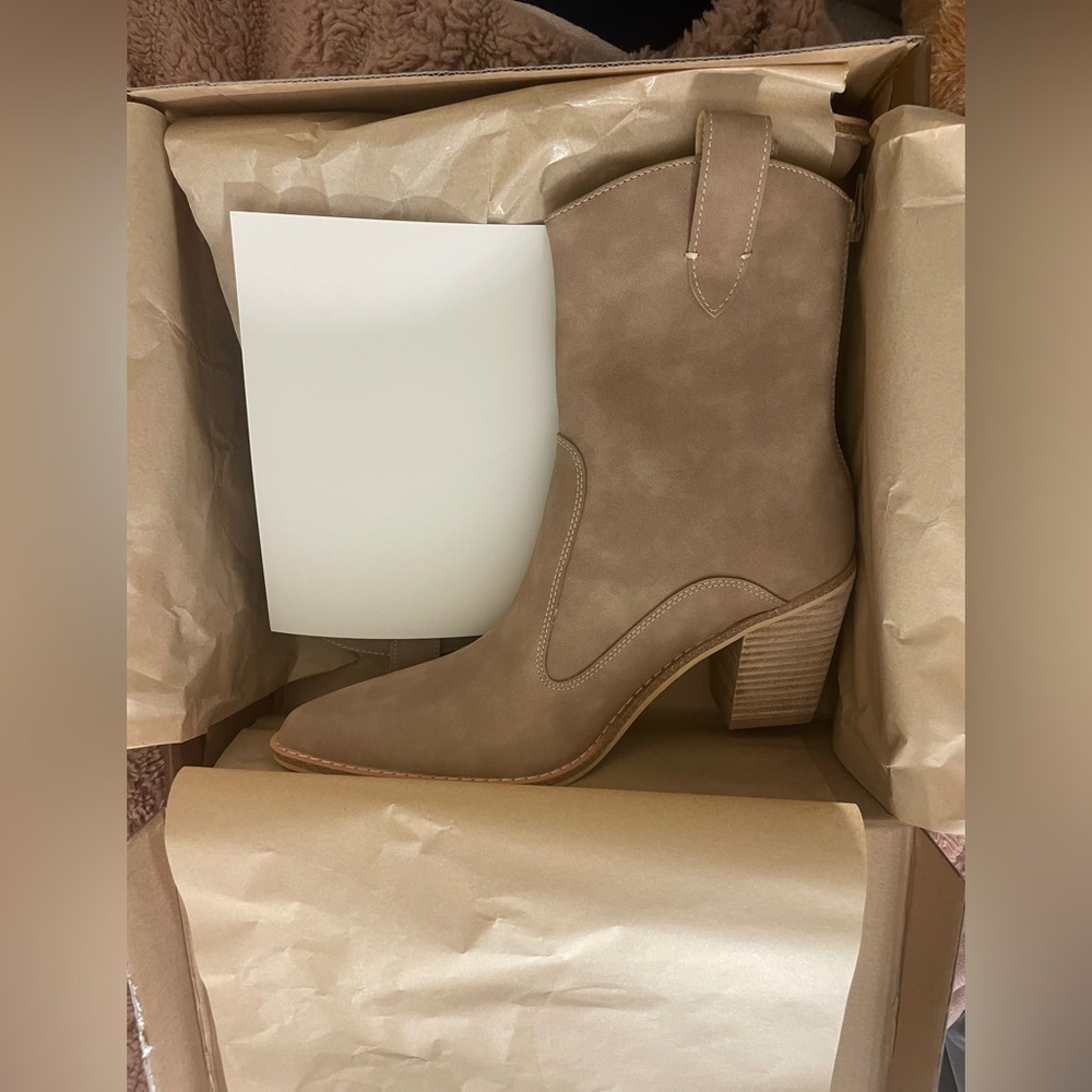 NWT Altar’d State Tara Ankle Western Heeled Booties - Picture 7 of 12